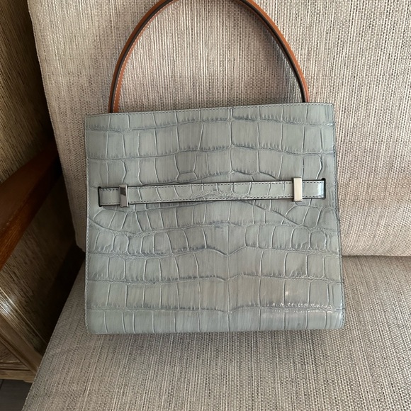 TORY BURCH Elegant Crocodile-Embossed Handbag - Picture 6 of 7